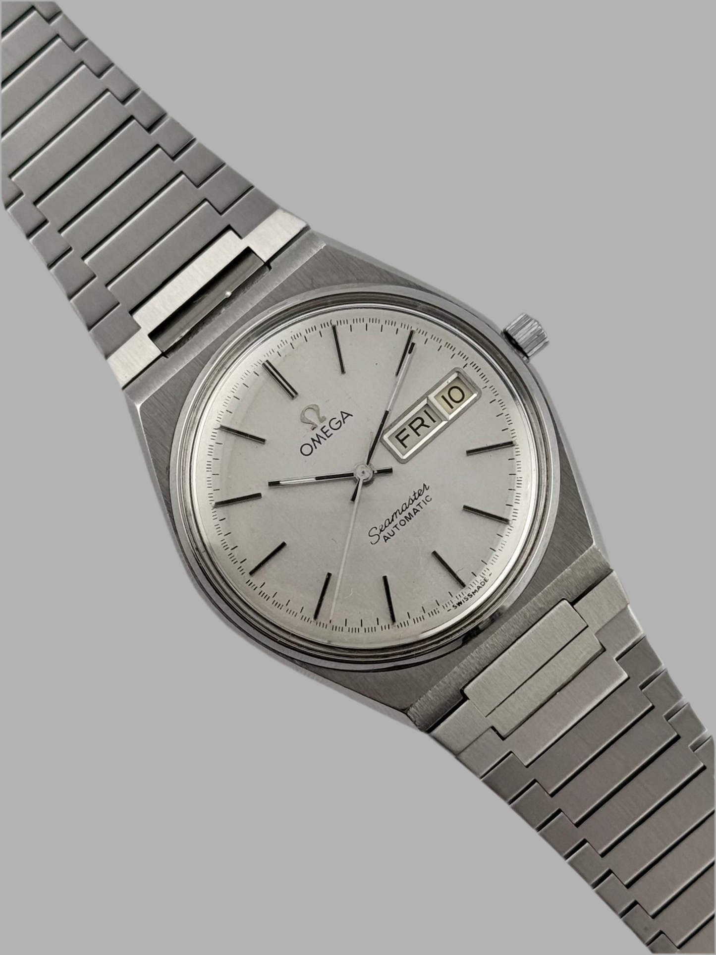 Omega Seamaster Automatic Day-Date 166.0215 with box