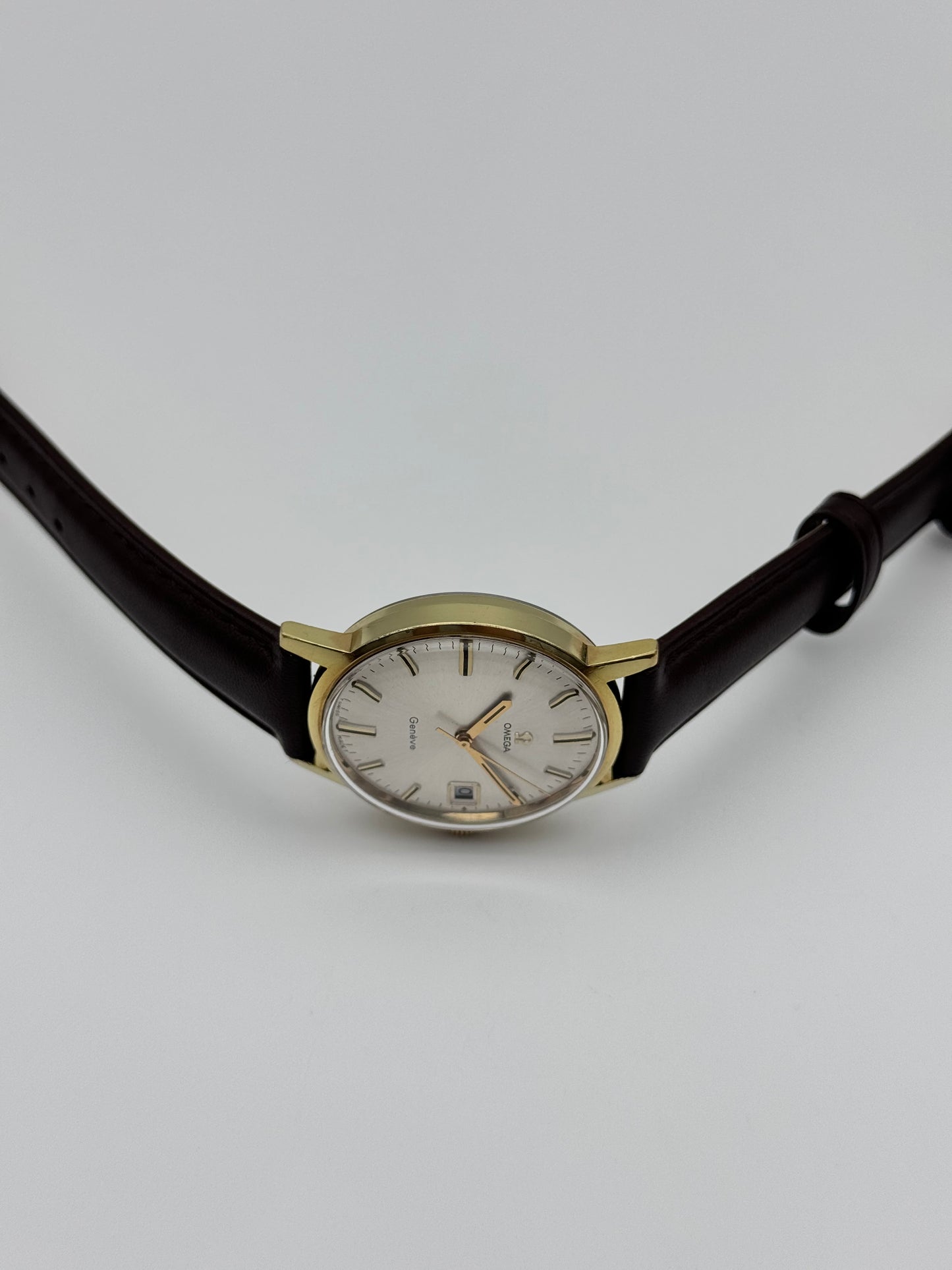 Omega Geneve Manual Wind - 136.070