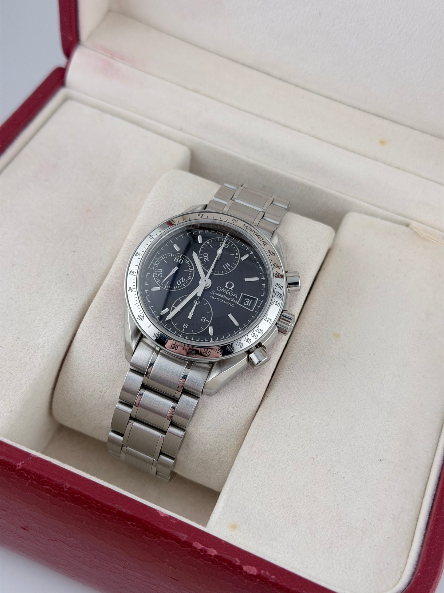 Omega Speedmaster Automatic Date - 175.0083 - Near-Mint Condition - Box and Papers