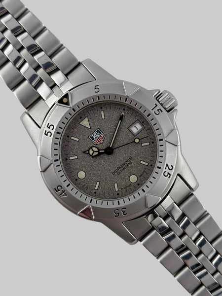 Tag Heuer Professional 200m Quartz Date - WD1211-K-20 – The Wrist