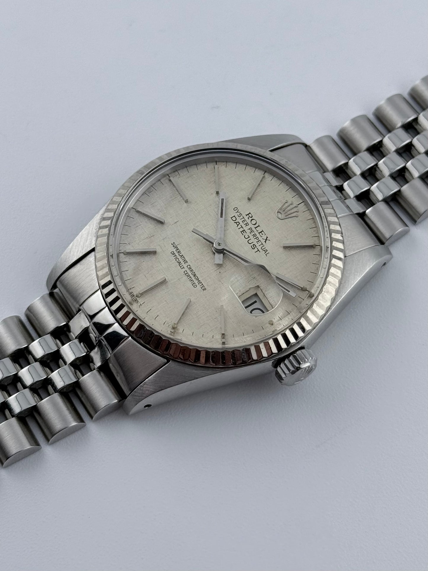 Rolex Datejust Oyster Perpetual - 16014 - White Gold Bezel - Linen Dial