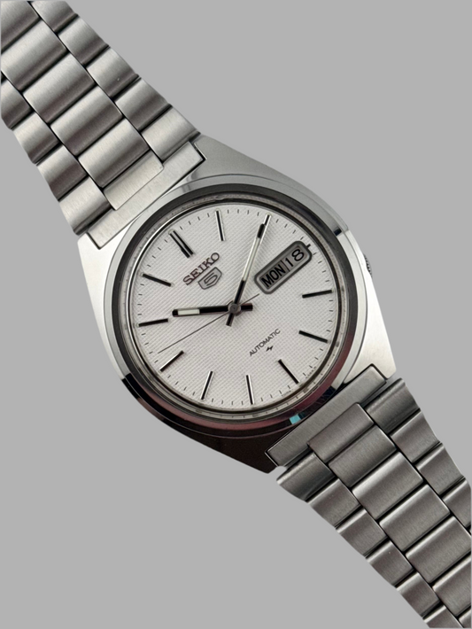 Seiko 5 Automatic 7009-8750