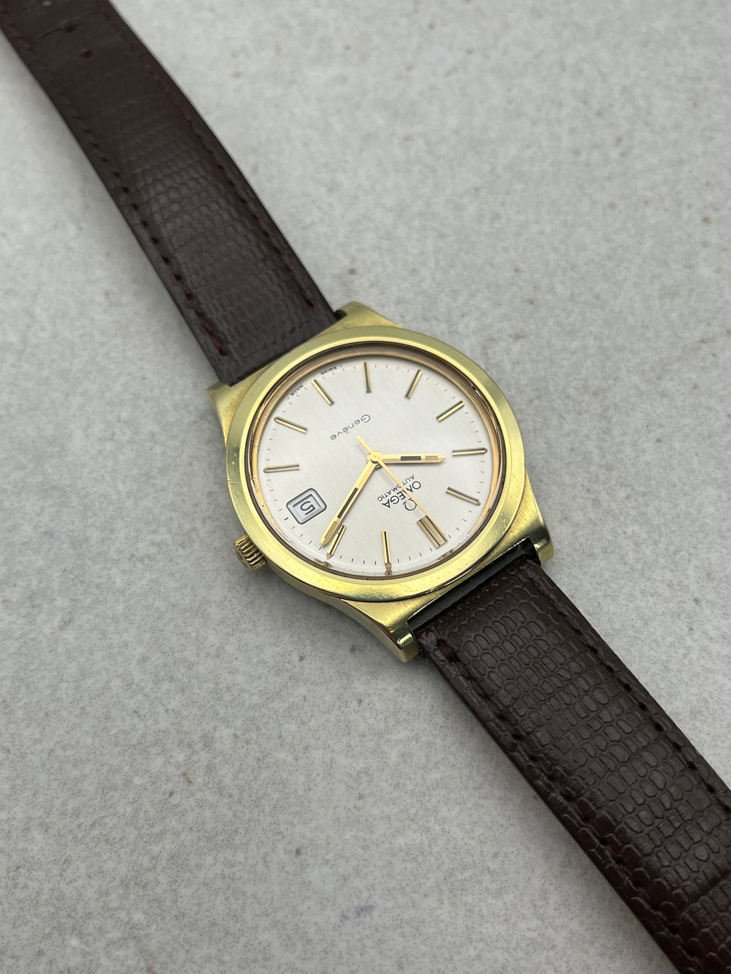 Omega Geneve Automatic Date 166.0168 - Box and Papers