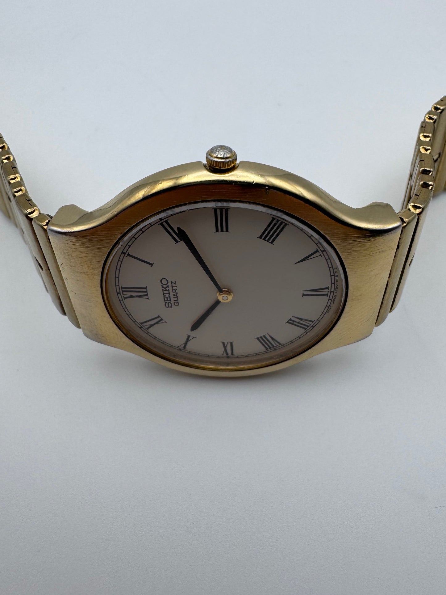 Seiko Quartz Date Dress Watch - 5Y94-7010