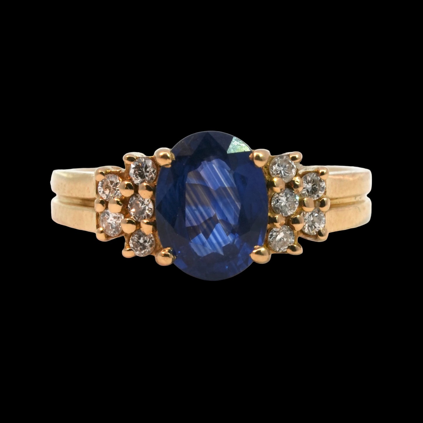Sapphire & Diamond Cluster Ring - 18k Gold