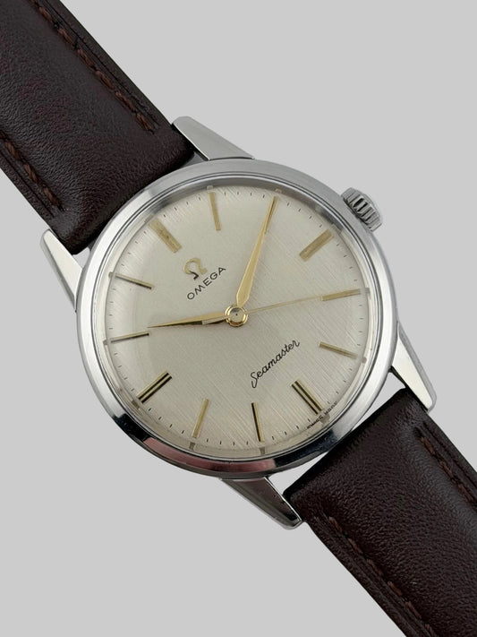 Omega Seamaster 14390 61 SC - Textured Dial