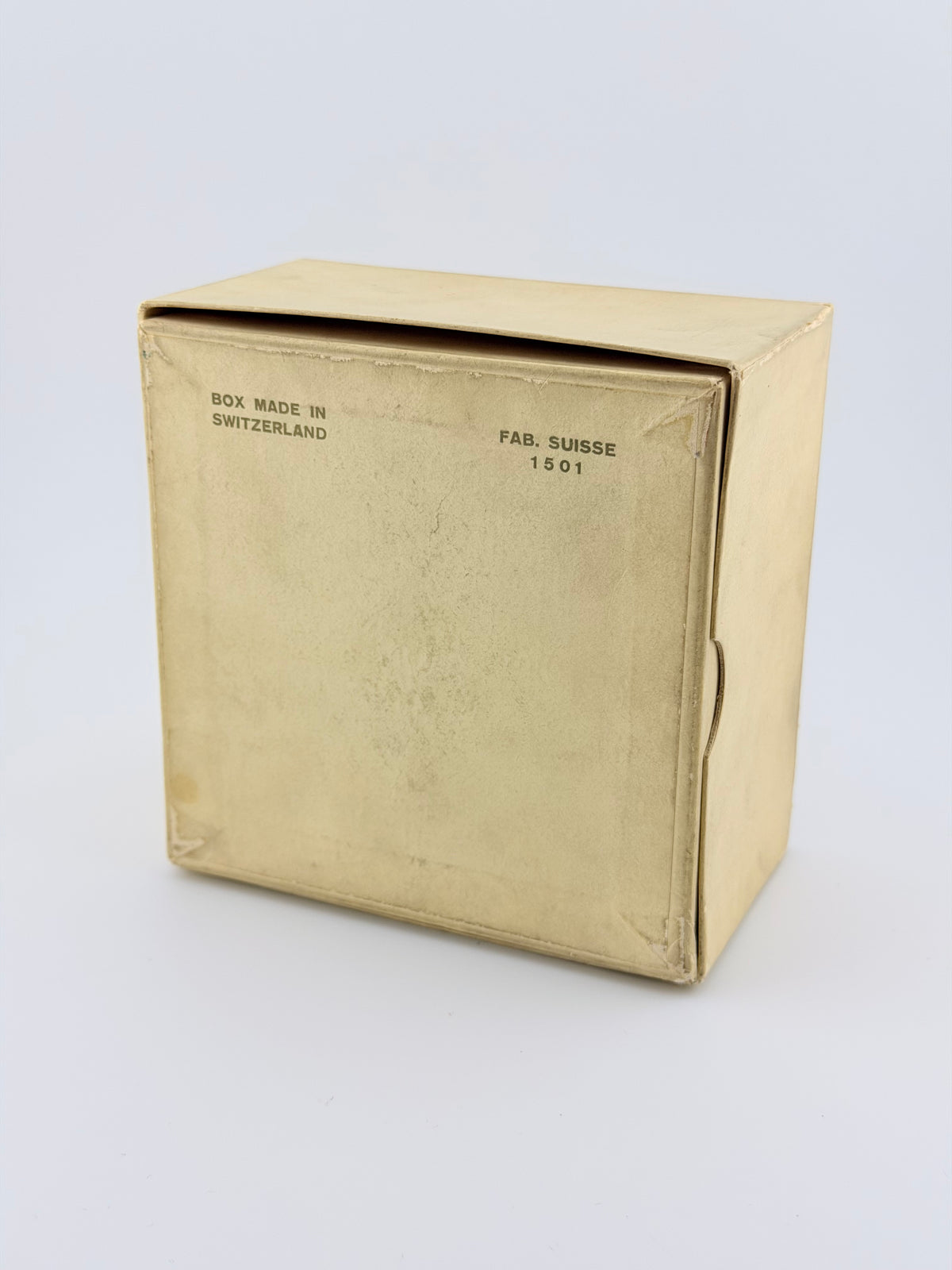 Omega Manual Wind 9ct Gold - 928 181407 - Linen Dial - Box and Papers