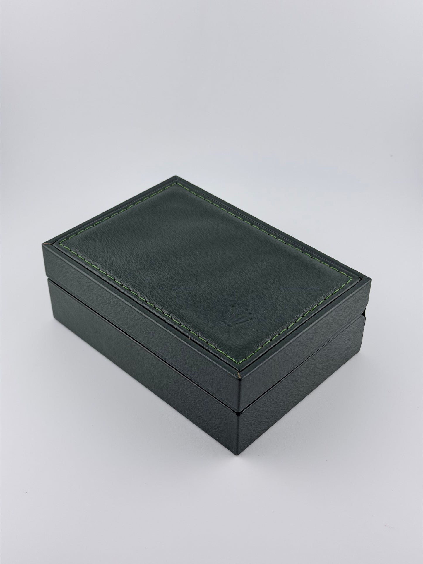 Rolex Oyster Perpetual Submariner Date - 16800 - Original Box and Booklets