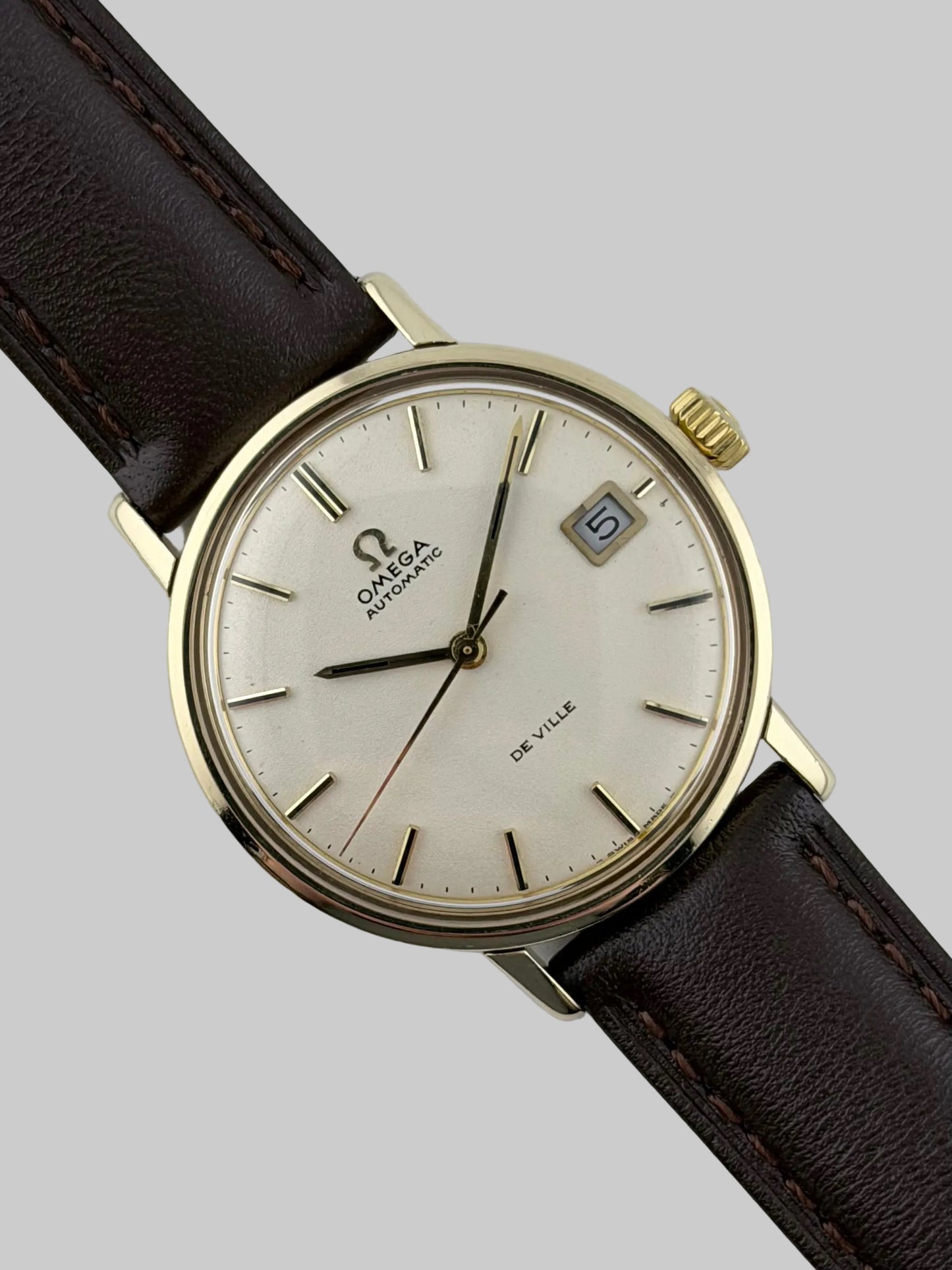 Omega De Ville Automatic Date 166.5020 - 9ct Solid Gold - Box and Papers!