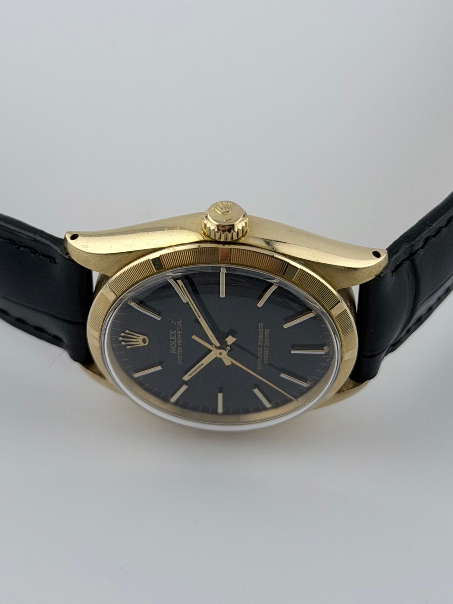 Rolex Oyster Perpetual - 1003 - 18kt Gold - Rare Black Dial