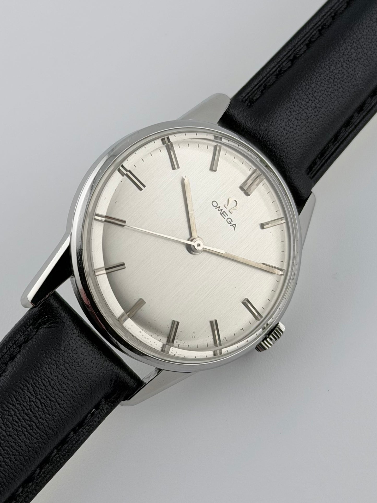 Omega Manual Wind - 131.013