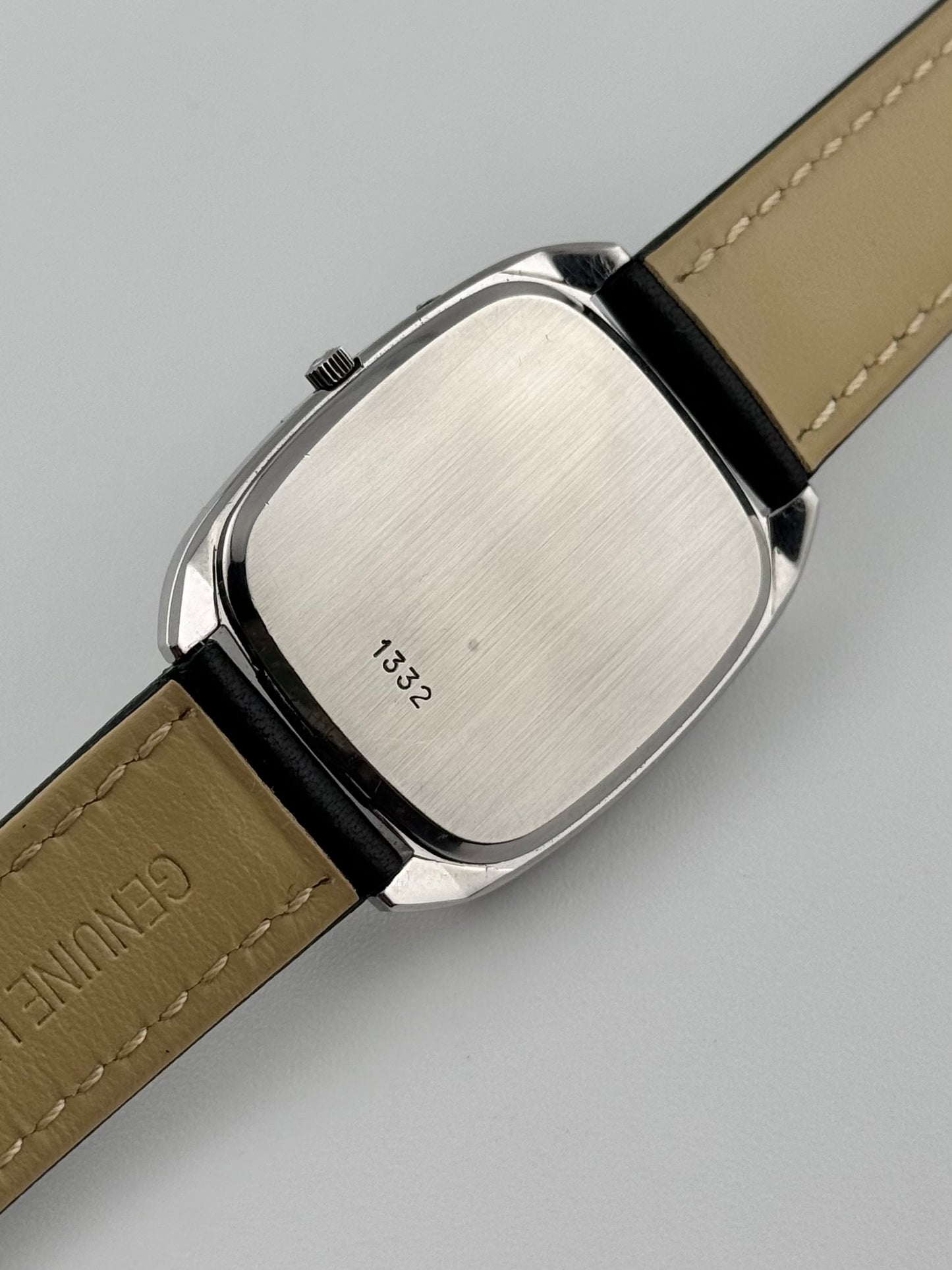 Omega De Ville Tank Quartz Date - Textured Dial - 192.0042