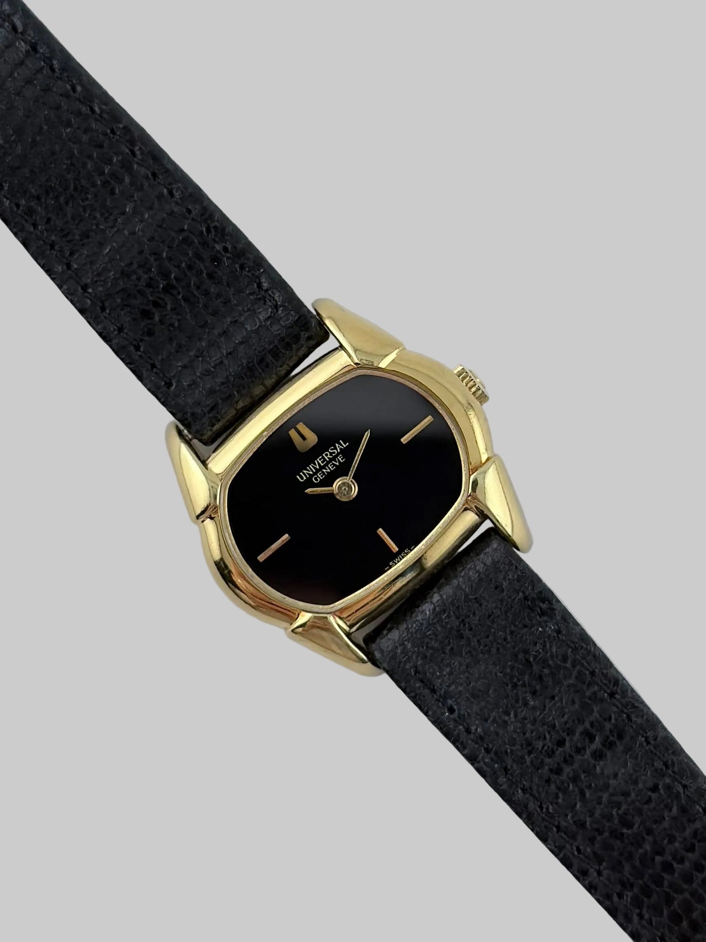 Universal Geneve 511624 - Ladies