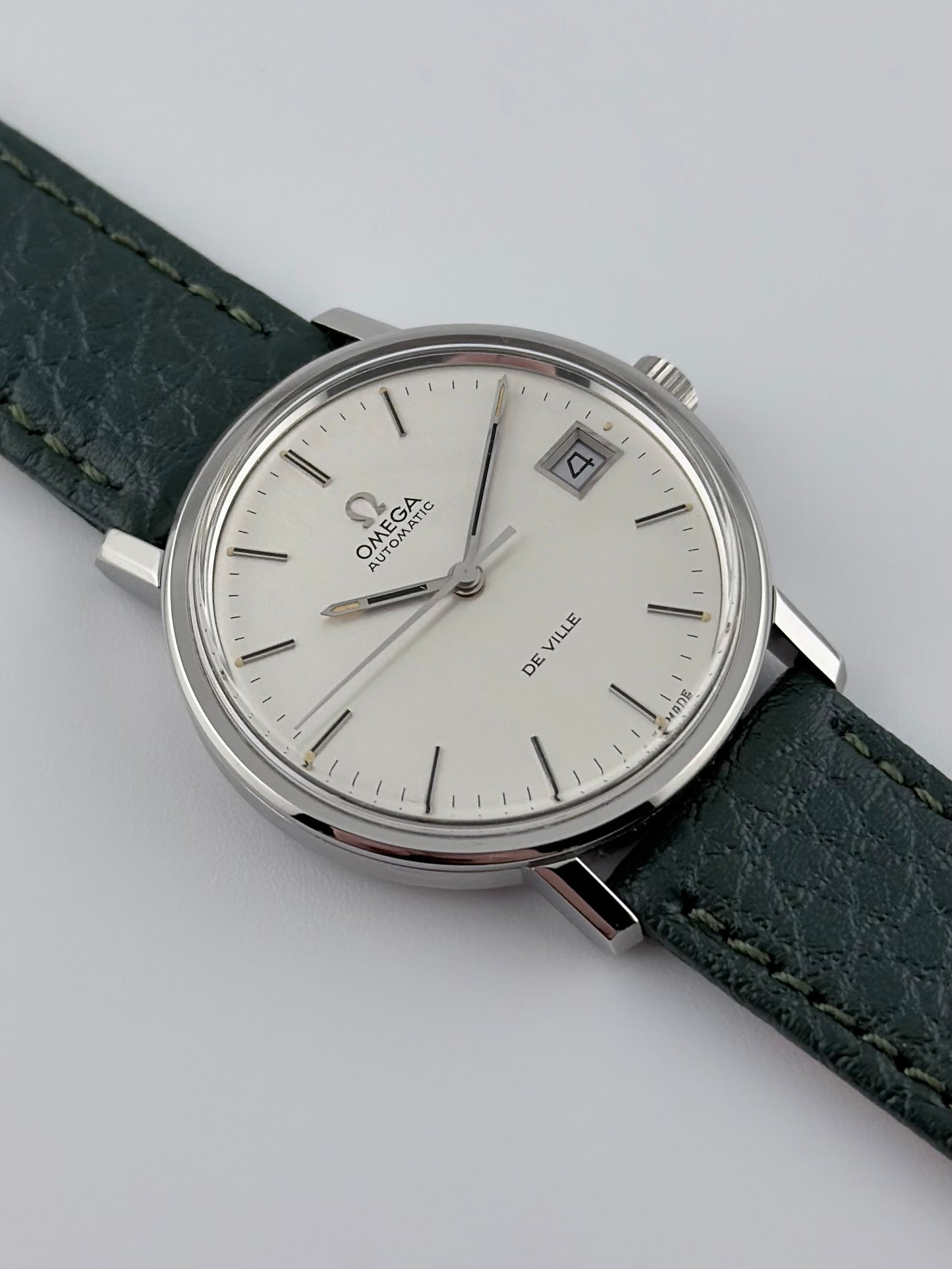 Omega De Ville Automatic Date - 166.0086