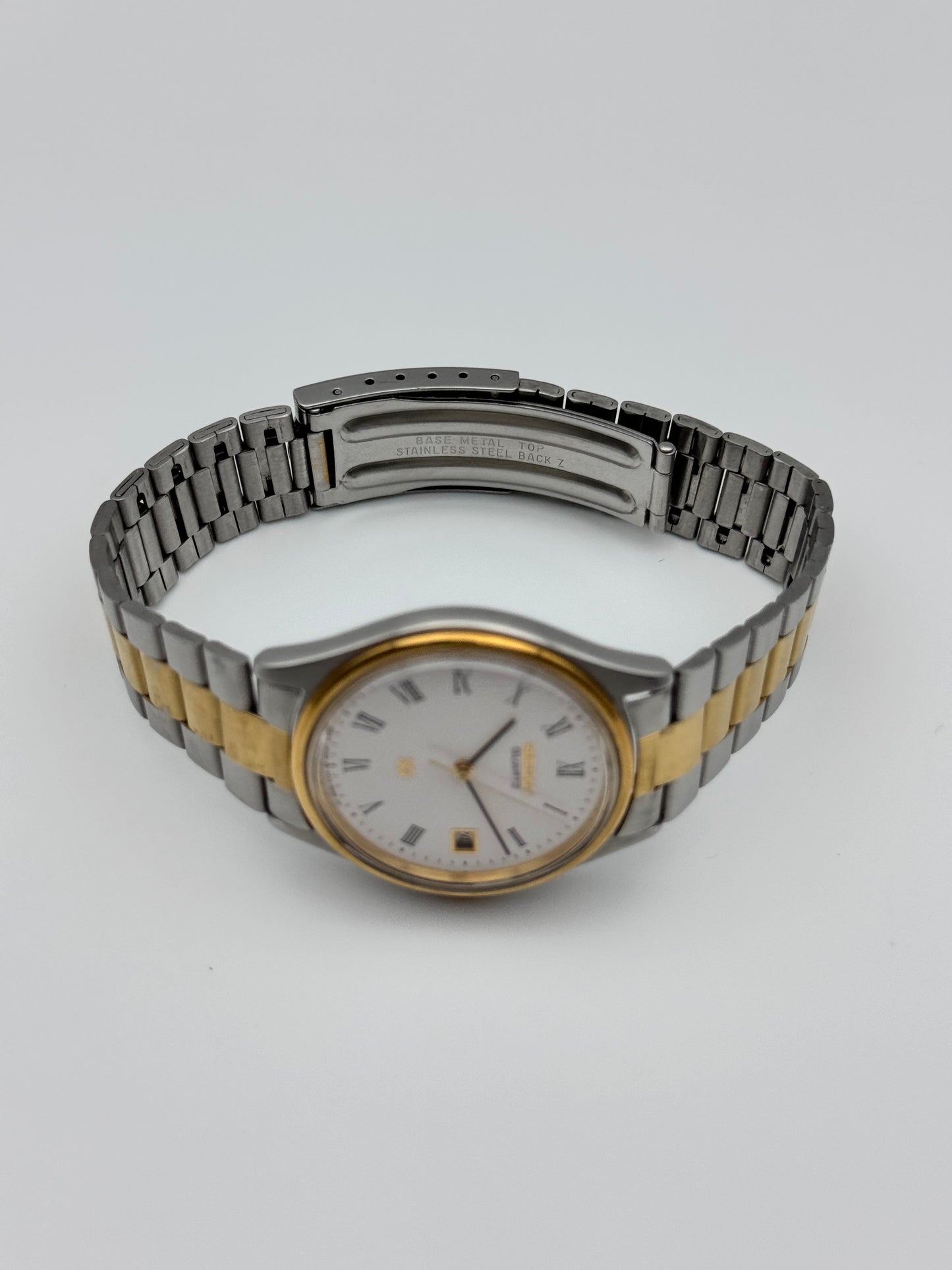 Seiko SQ Quartz Date - 5Y22-8020