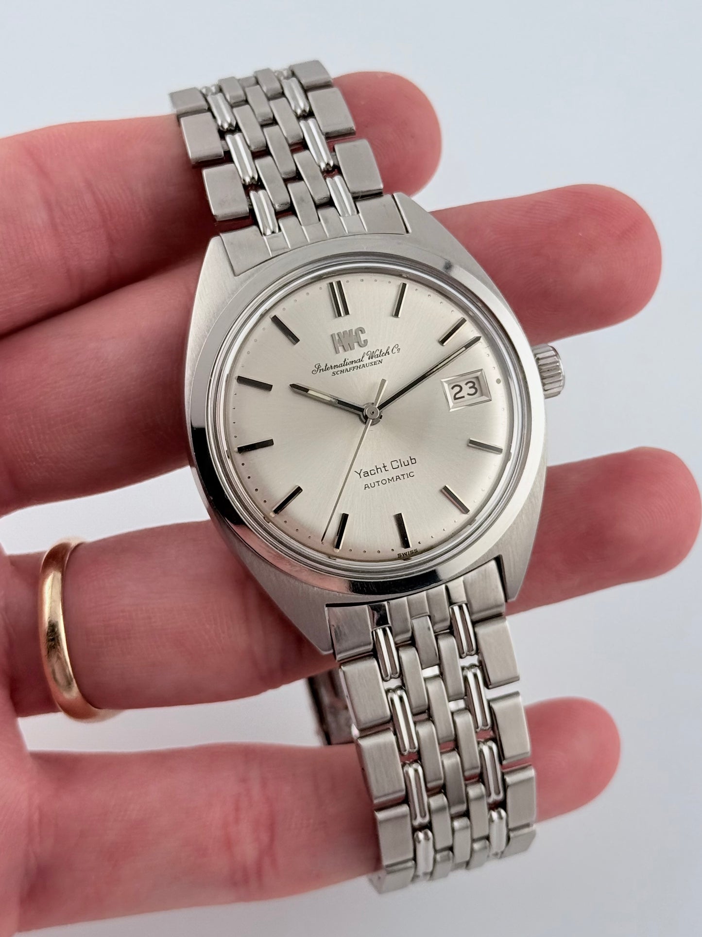 IWC Shaffhausen Automatic Date - Fish Crown - Yacht Club Edition