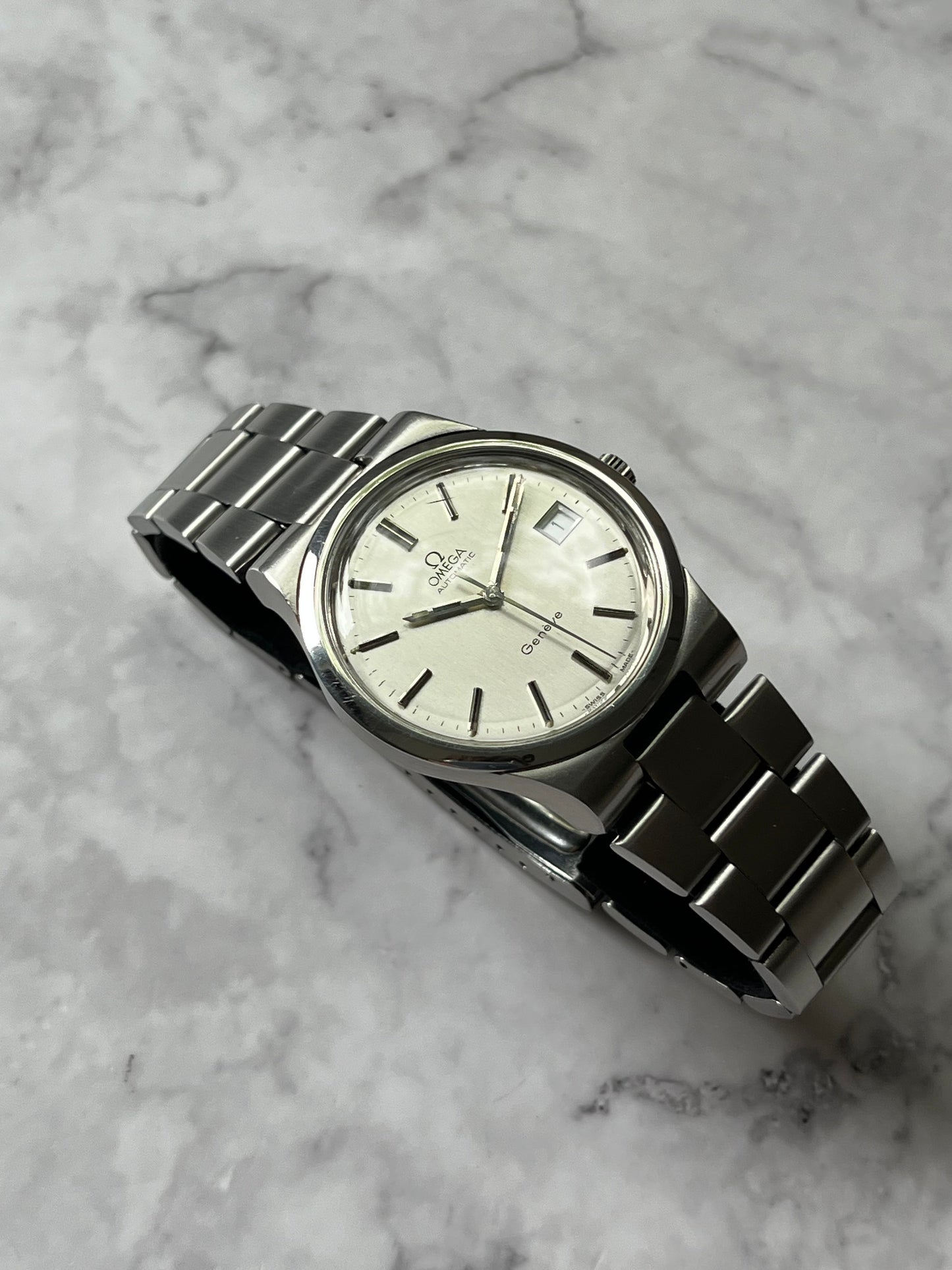 Omega Geneve Automatic Date 166.0173