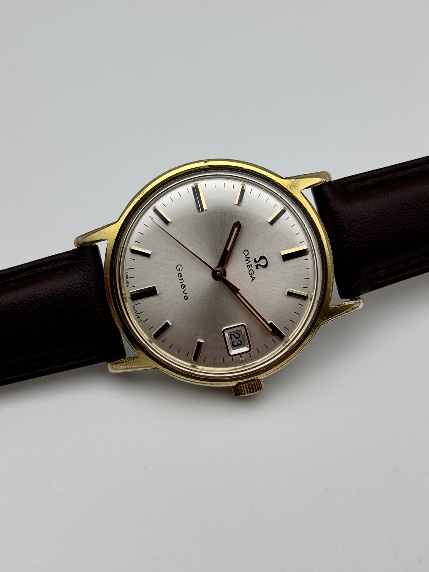 Omega Geneve Manual Wind Date - 136.070