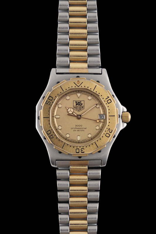 Tag Heuer Professional 3000 Quartz Date - 935.406