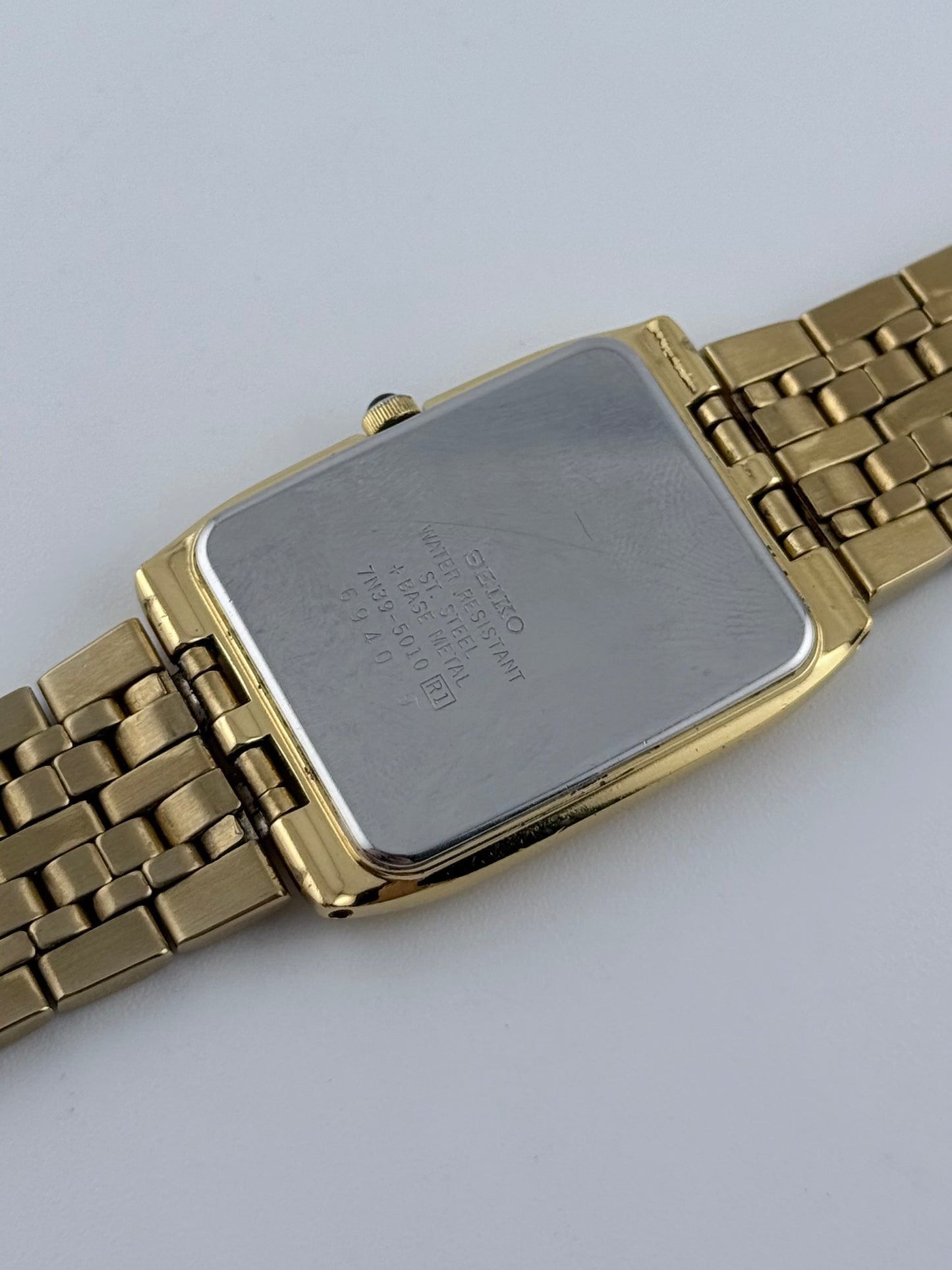 Seiko Tank Quartz 7N39-5010