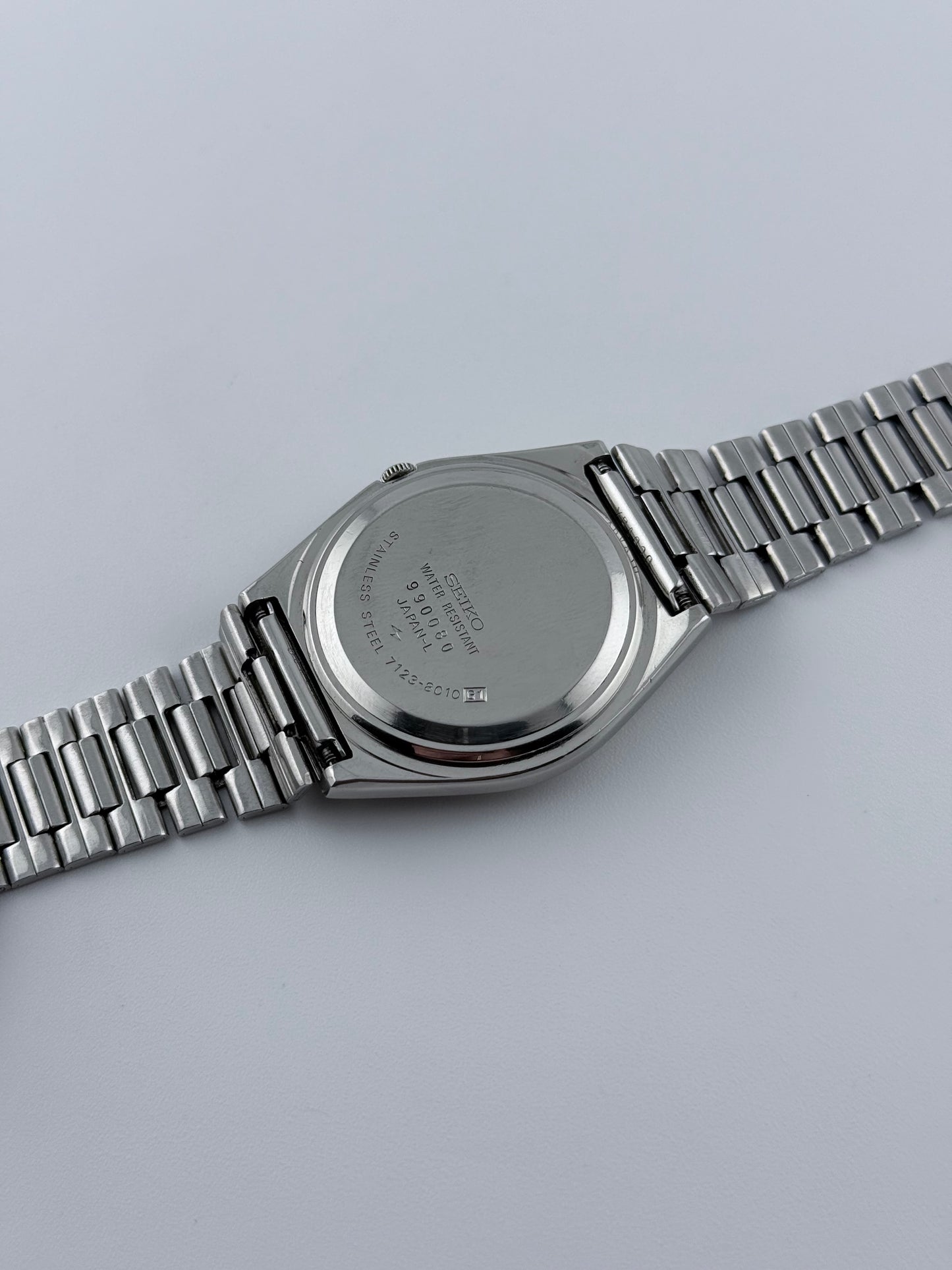 Seiko Type II Quartz JDM Day-Date - 7123-8010 - Rare Dial