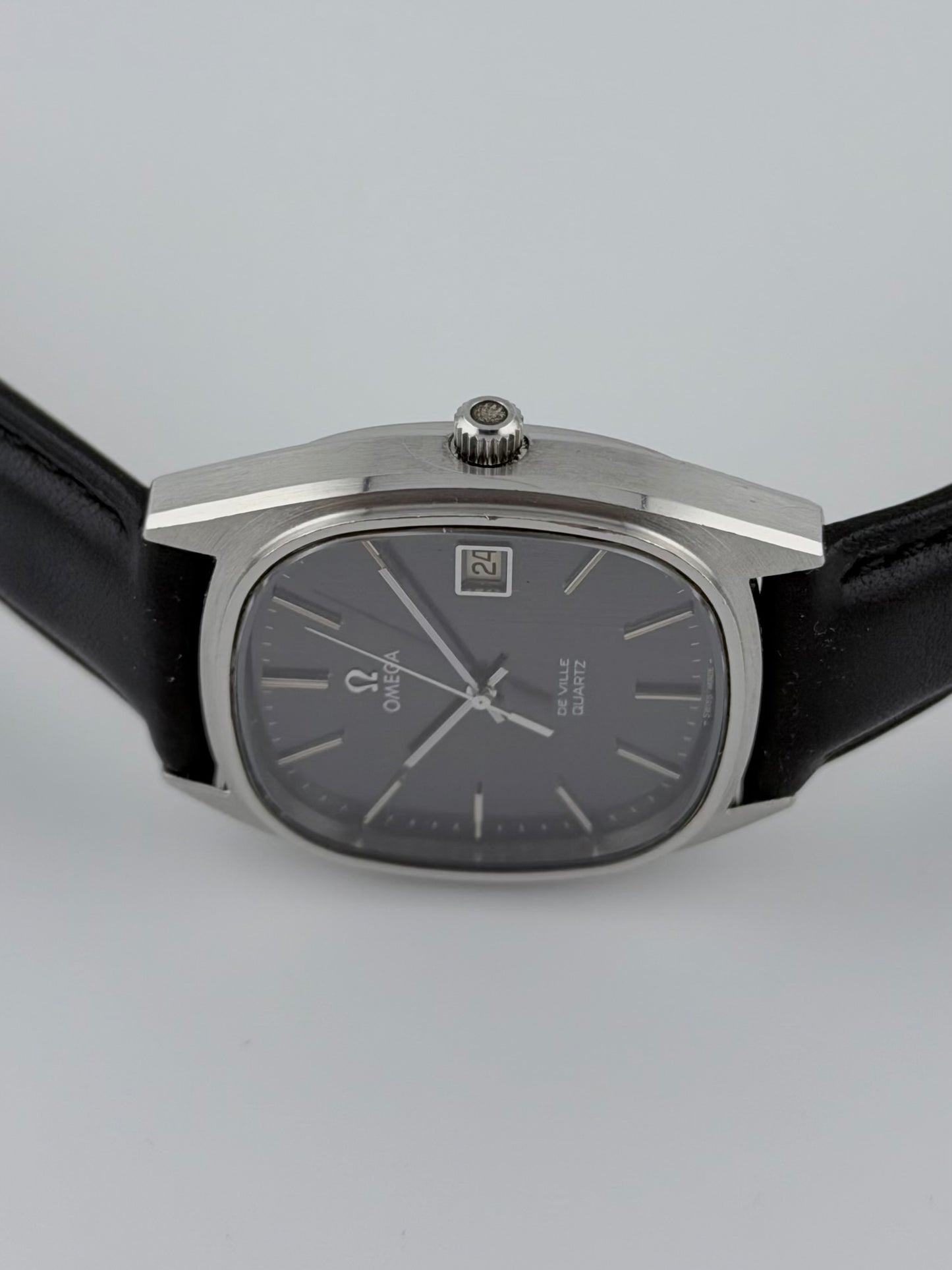 Omega DeVille Quartz Date 192.0034 - Rare Slate Grey Dial
