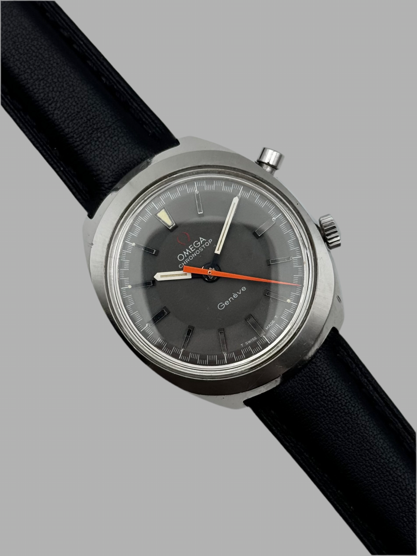 Omega Geneve Chronostop Manual Wind - 146.009 - Rare