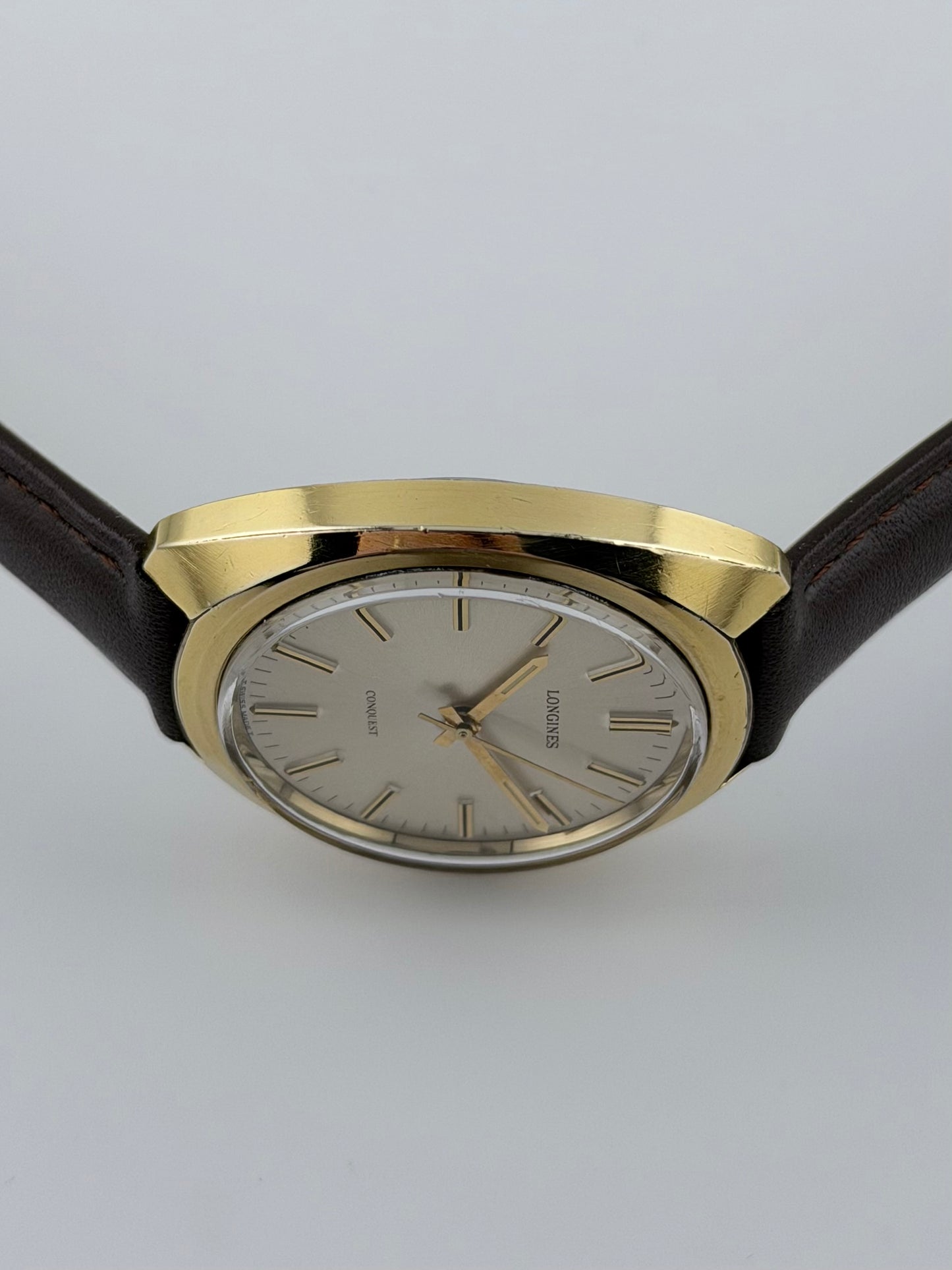 Longines Conquest Manual Wind - Sunburst Dial