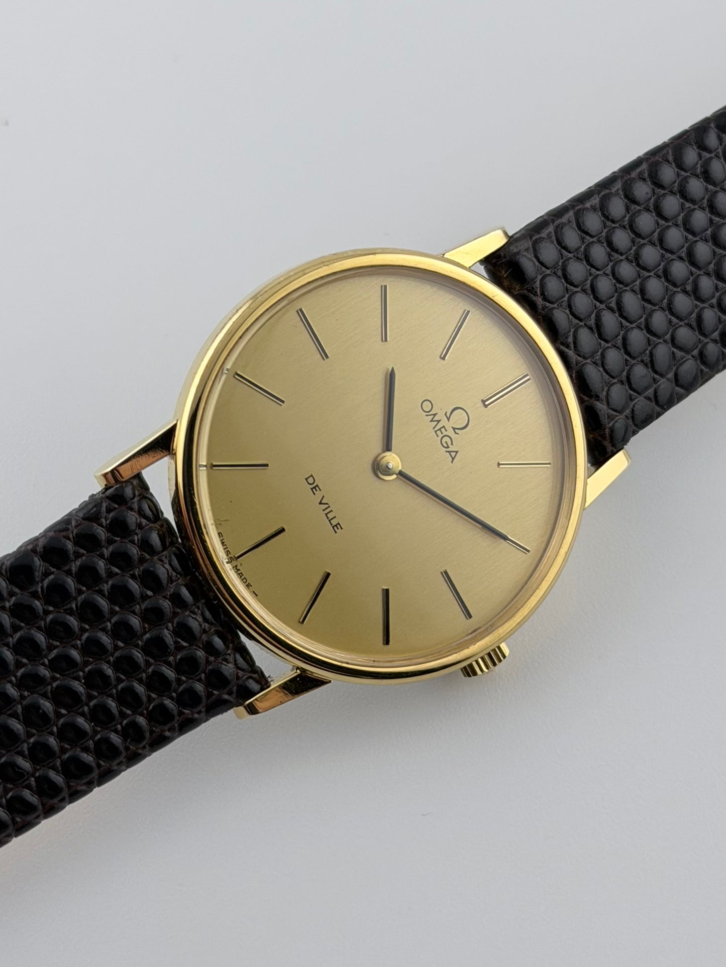 Omega De Ville Manual Wind - 111.140