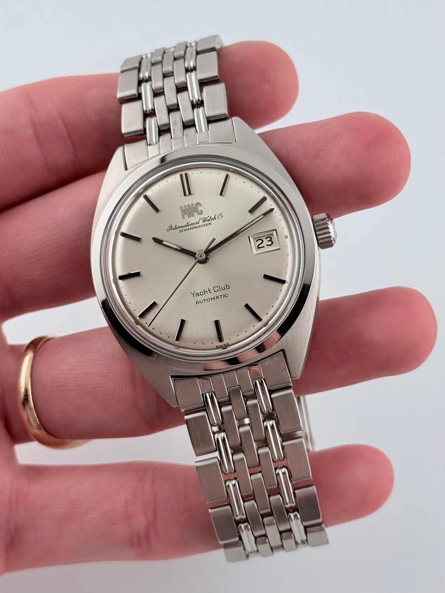 IWC Shaffhausen Automatic Date - Fish Crown - Yacht Club Edition