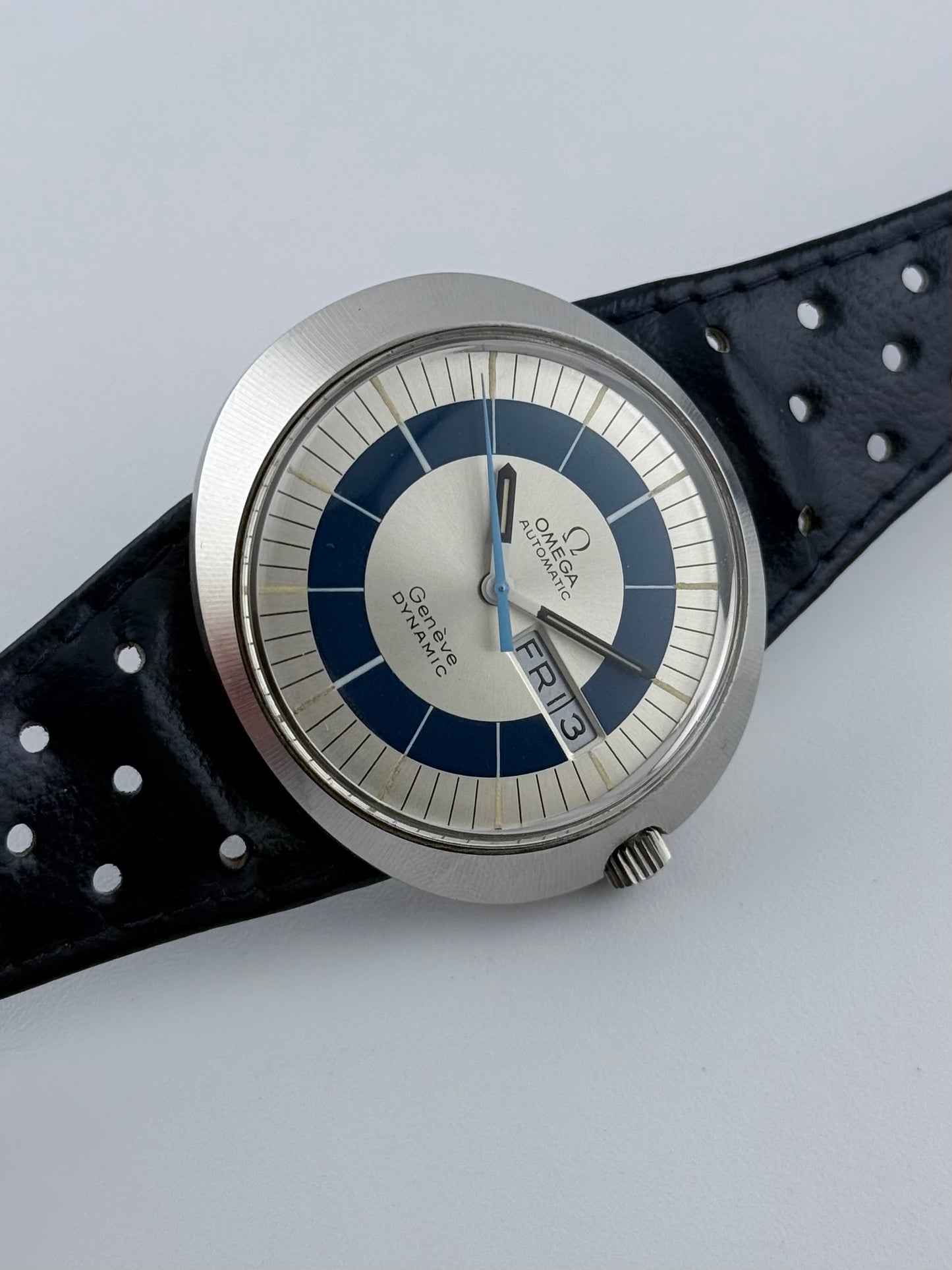 Omega Geneve Dynamic Automatic 166.039 - Near New Old Stock