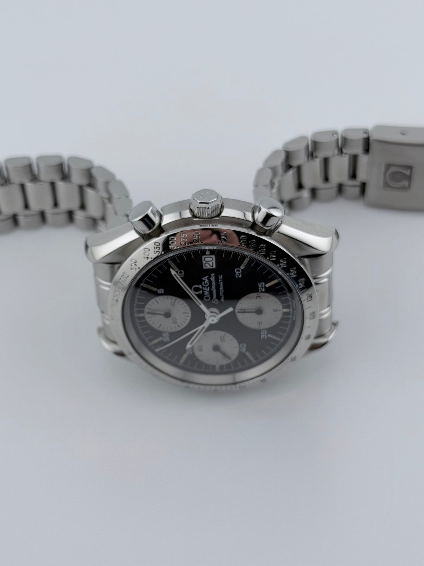 Omega Speedmaster Automatic Date - 175.0043 - Rare Reverse Panda Dial