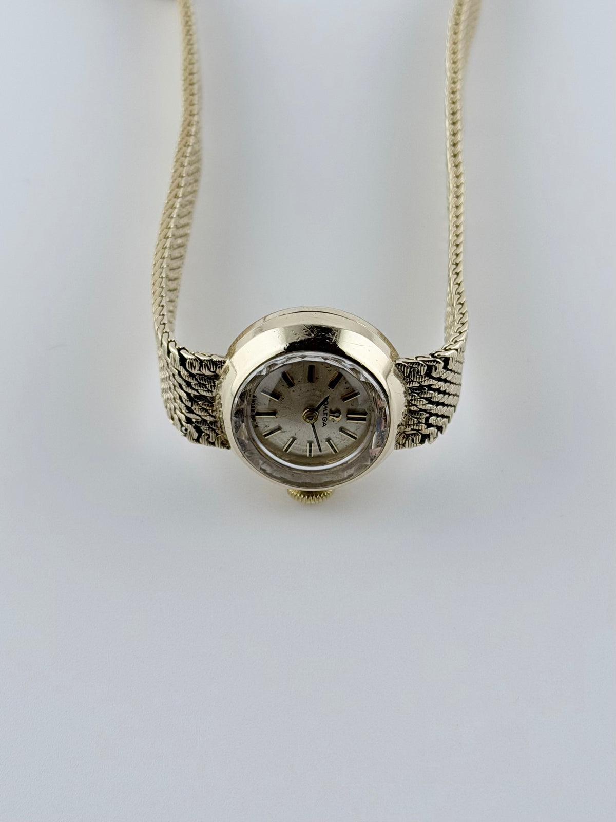 Omega 1964 Cocktail Watch 9ct Manual Wind - Ladies - with Box