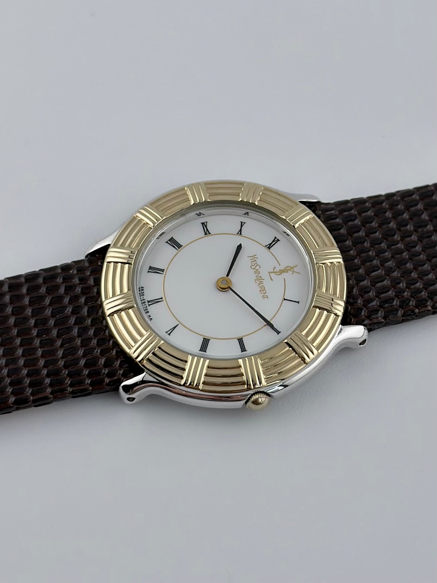 Yves Saint Laurent Quartz -JDM - Box & Papers - Near-New - Unisex/Ladies