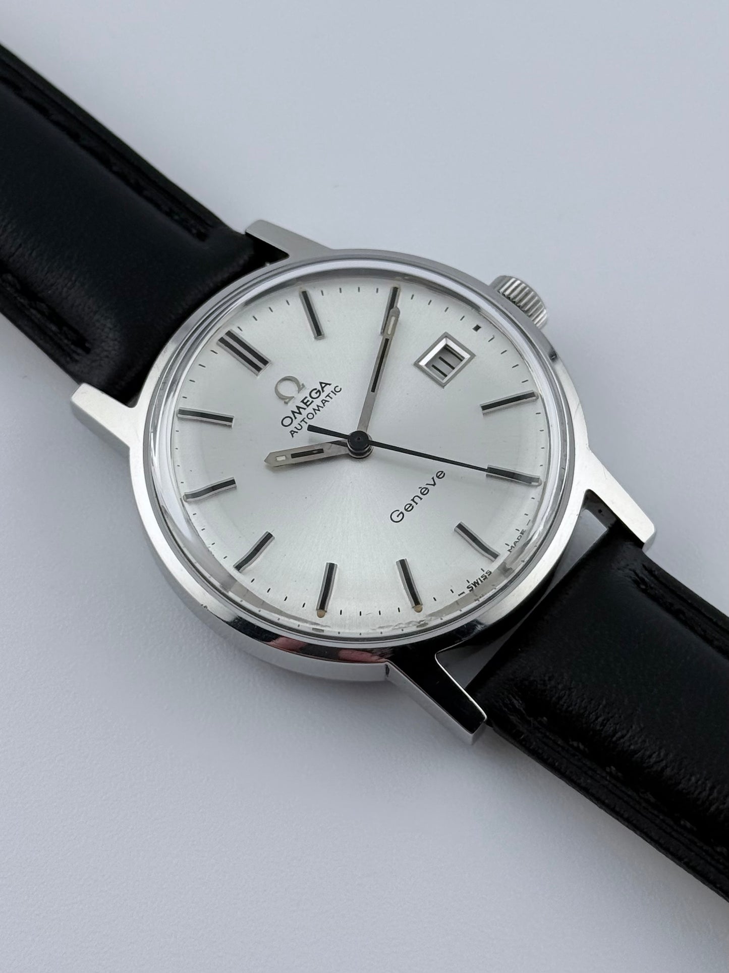 Omega Geneve Automatic Date 166.098 - Box and Papers