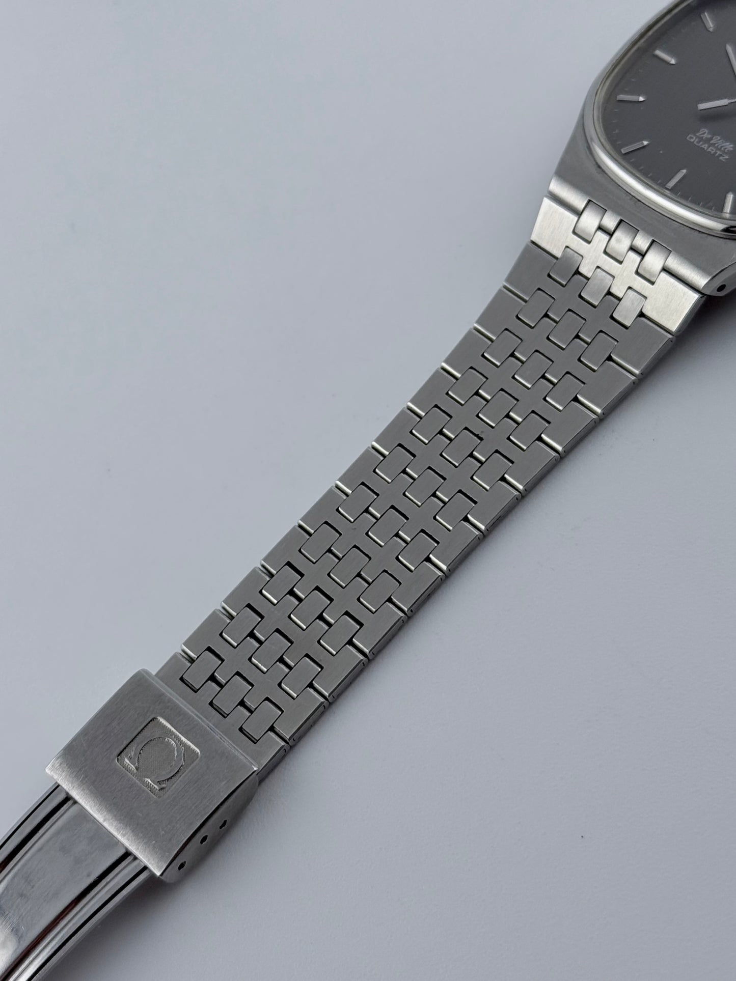 Omega De Ville Quartz - 195.0015 Rare Dial