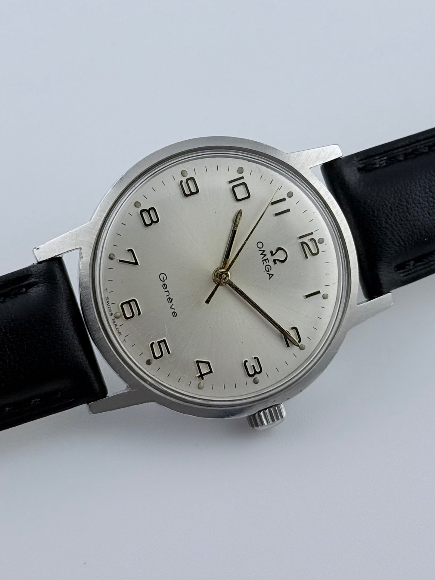 Omega Geneve Manual Wind 135.070 - Rare Arabic Dial