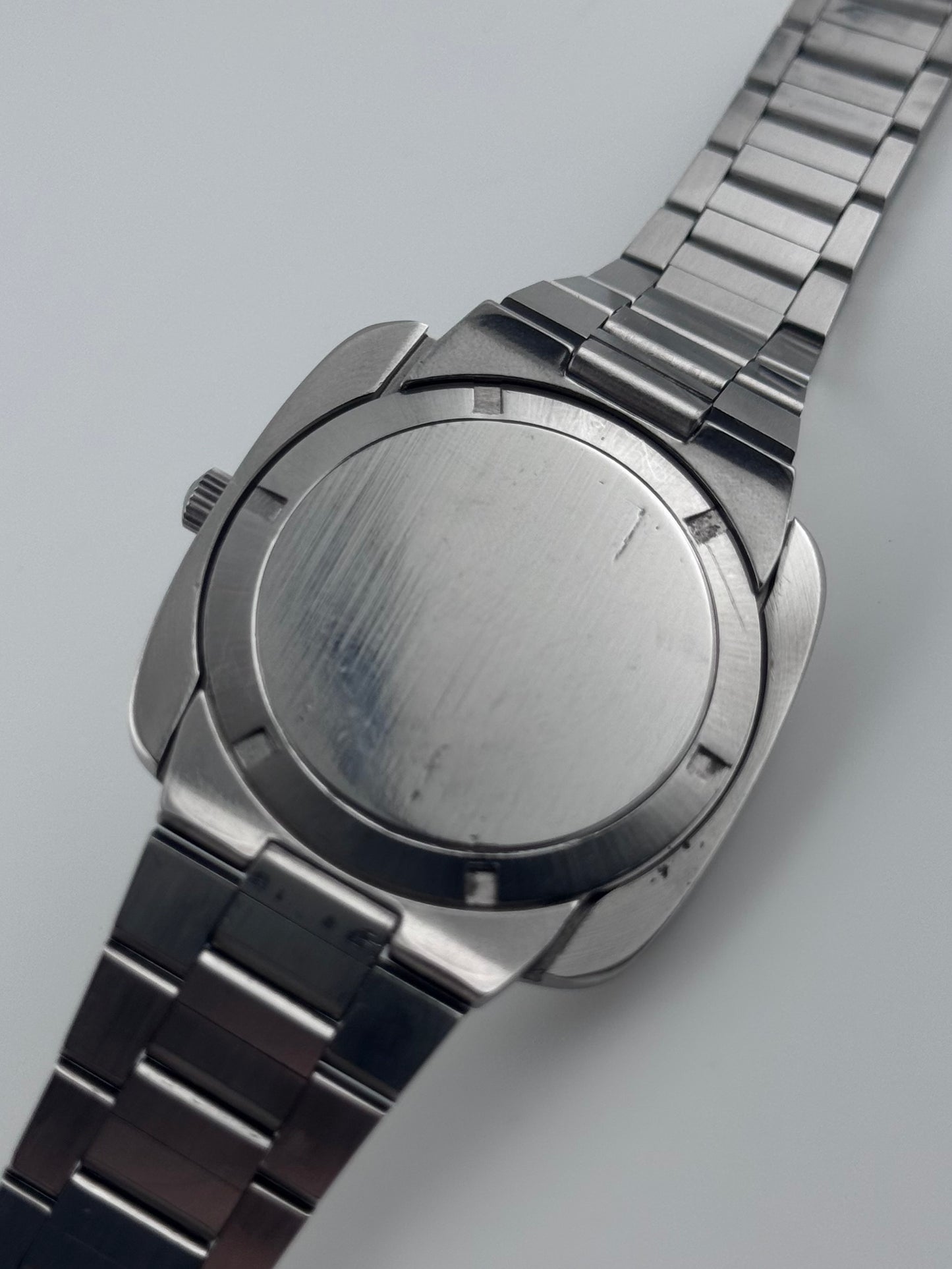 Omega Geneve Automatic Date 166.081 - Rare blue dial - Original Bracelet