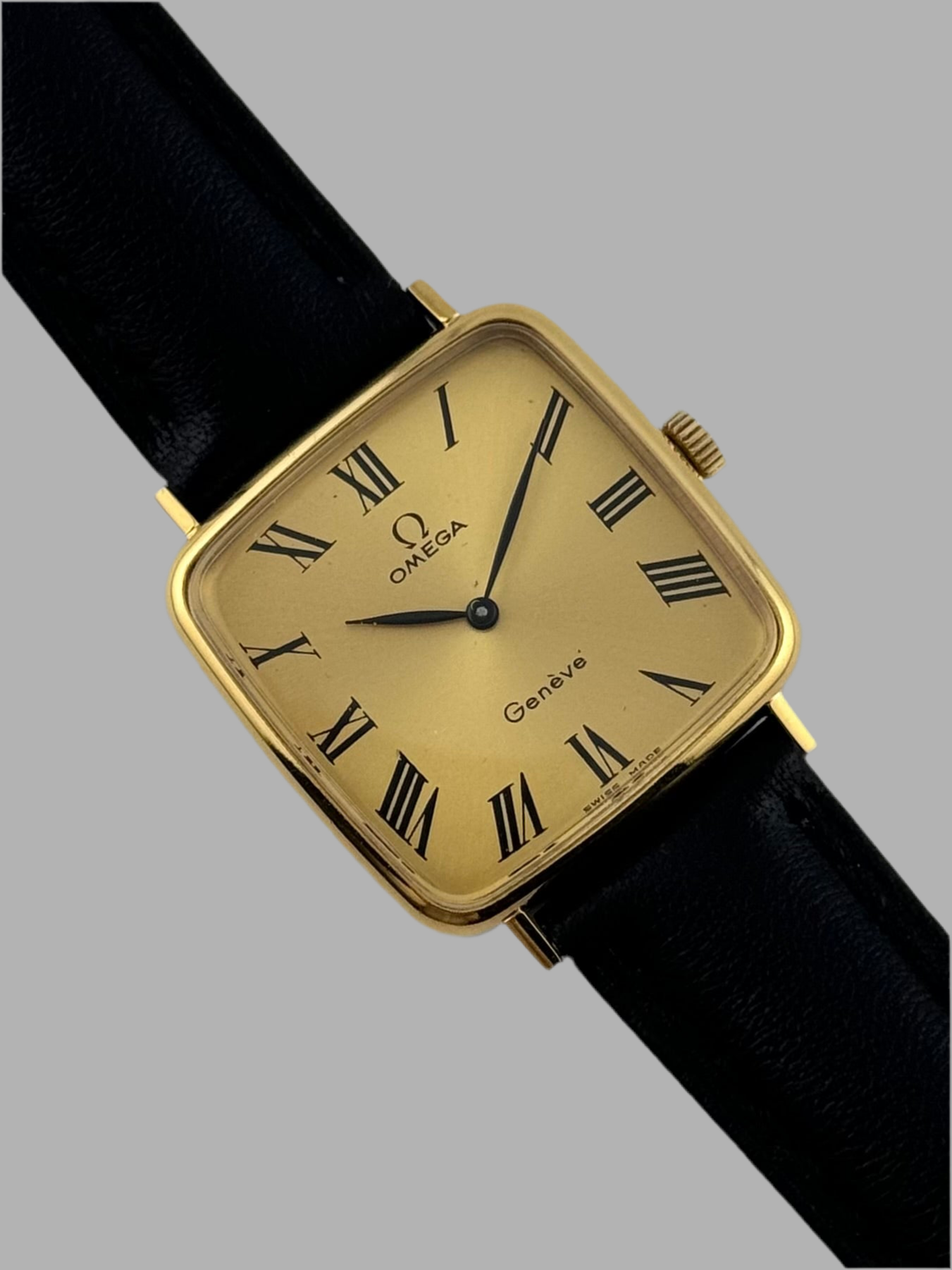 Omega Geneve Tank Manual Wind 511.415 - Box and Papers