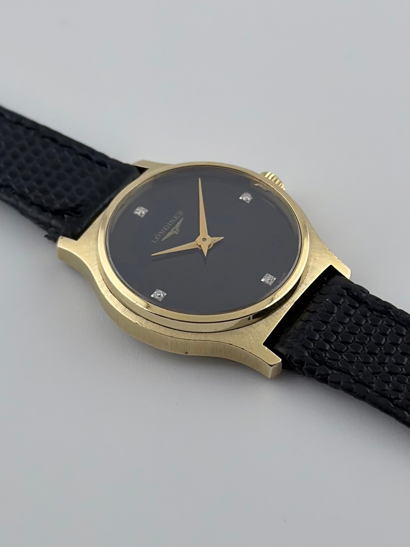 Longines Manual Wind - Diamond Dial - Original strap - Ladies
