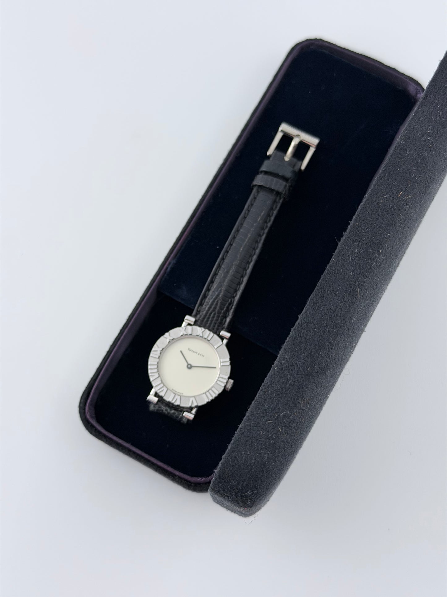 Tiffany & Co. Atlas L0640 - Ladies - Sterling Silver - Original Strap and Box