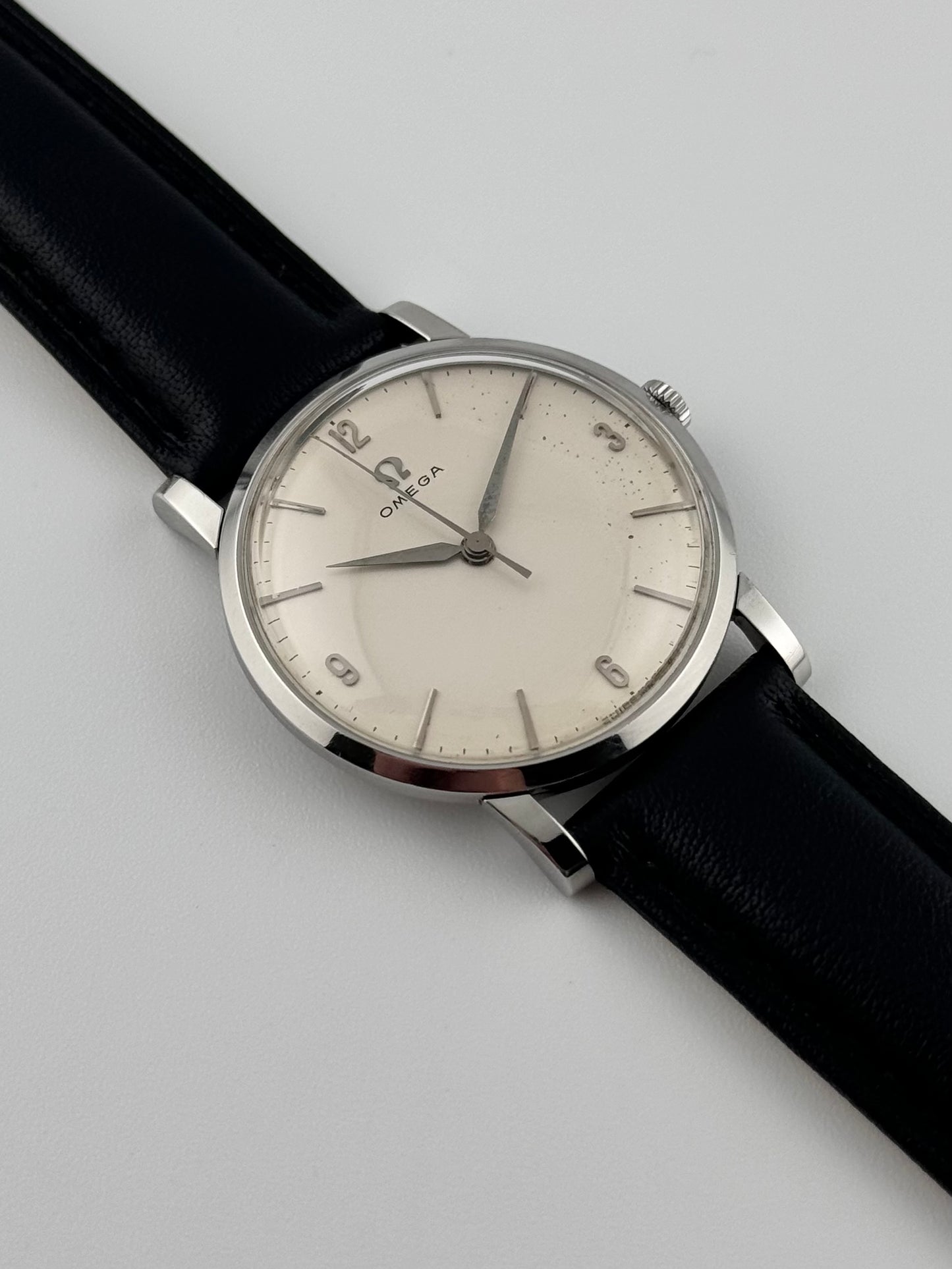 Omega Manual Wind - 14387