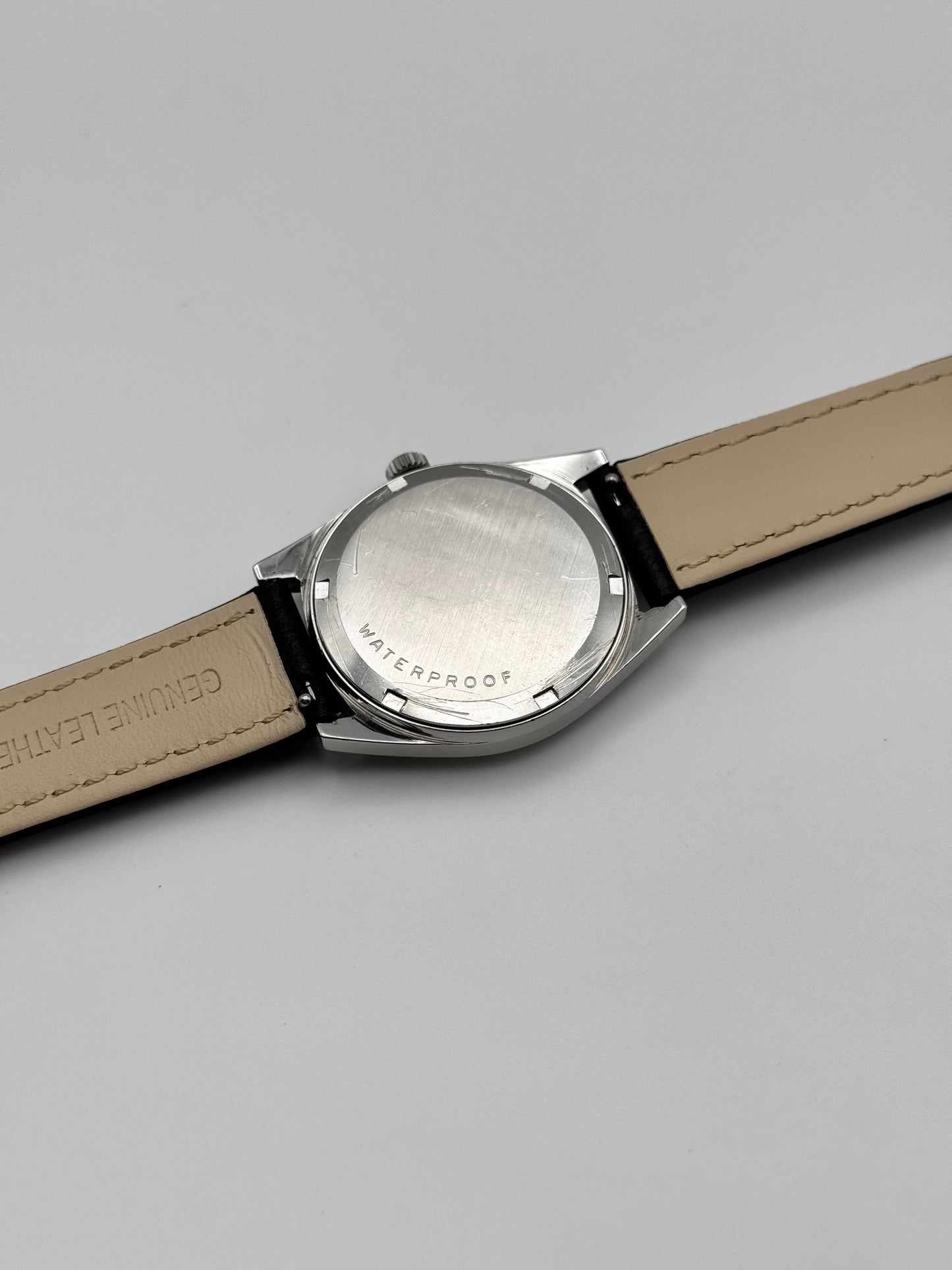 Omega Geneve Date Manual Wind 135.041