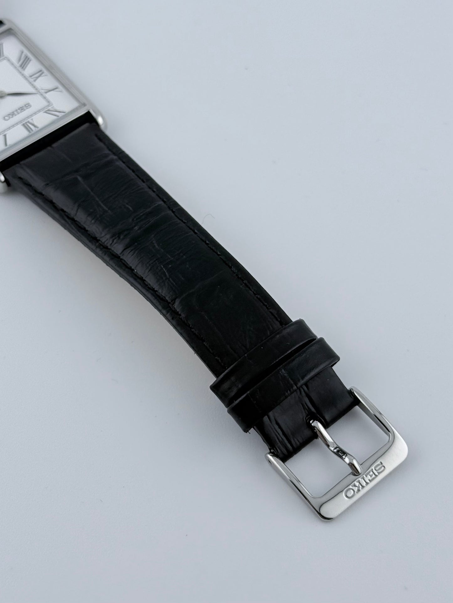 Seiko Tank Quartz - 4N30-00G0 With Box and Hang Tag