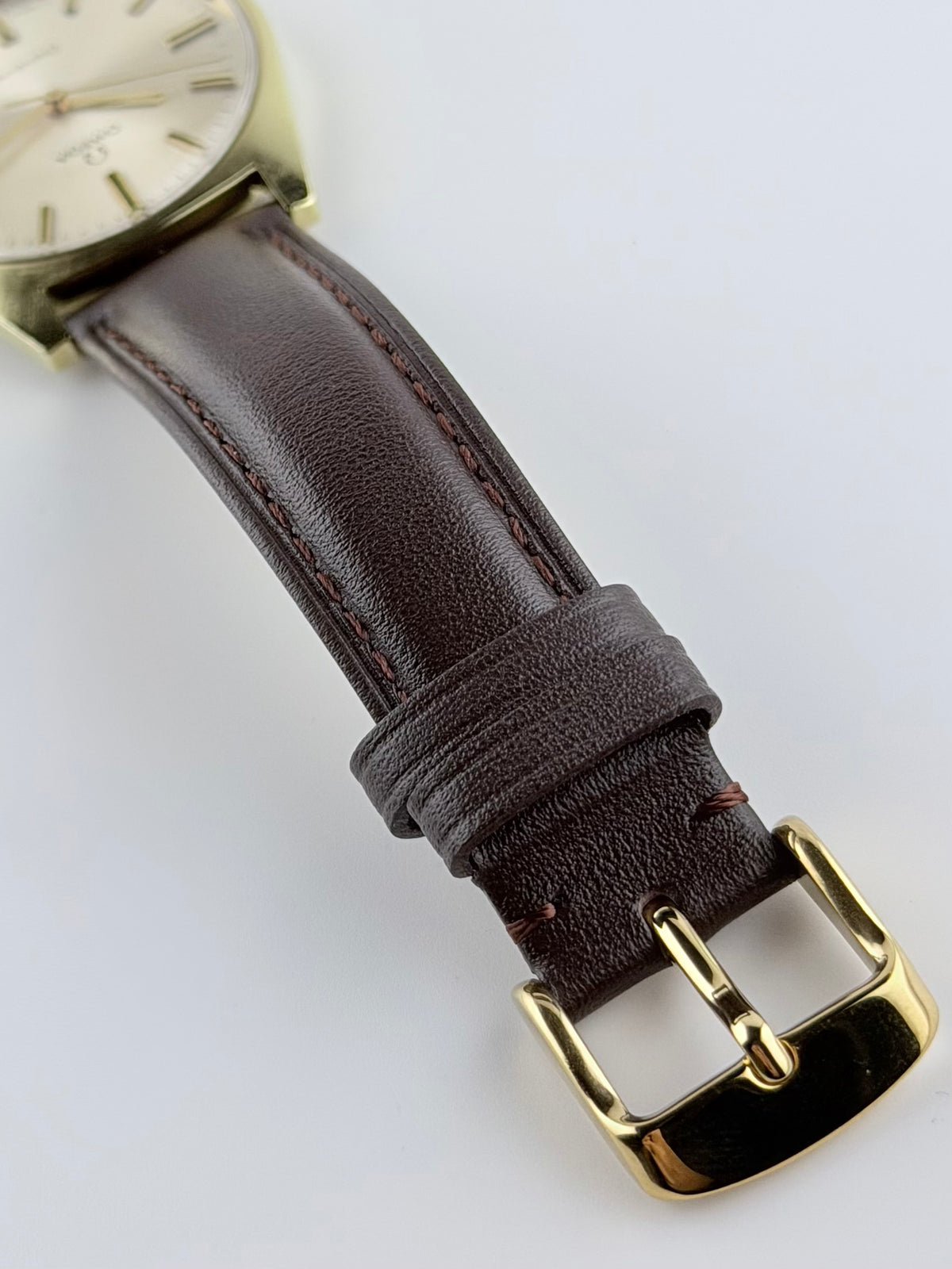 Omega Geneve Manual Wind 135.041 - Box and Papers