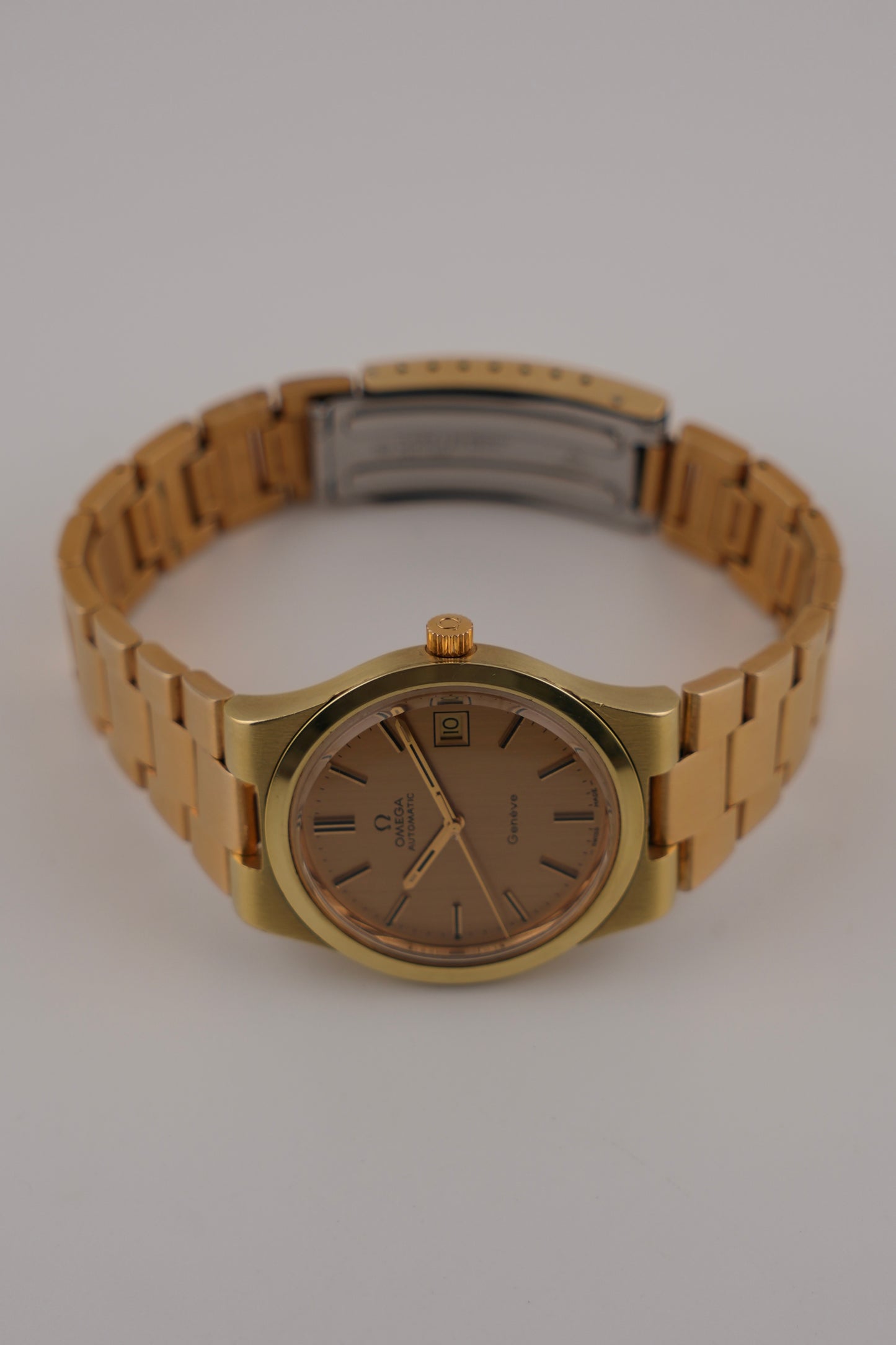 Omega Geneve Automatic Date 166.0173
