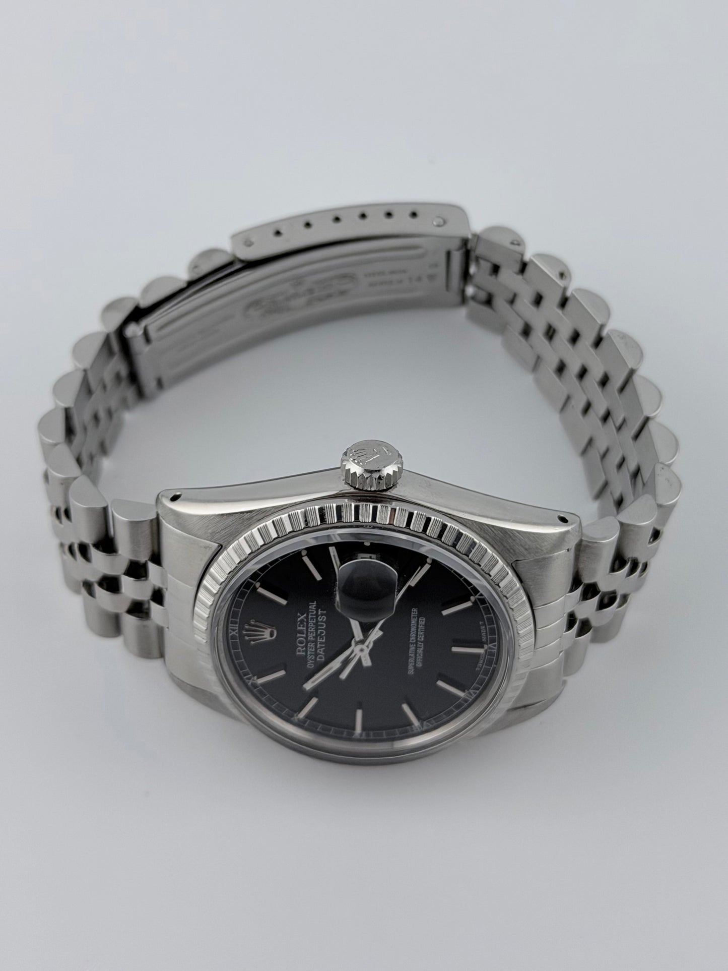 Rolex Datejust Oyster Perpetual - 16030 - Black - Original Box and Papers