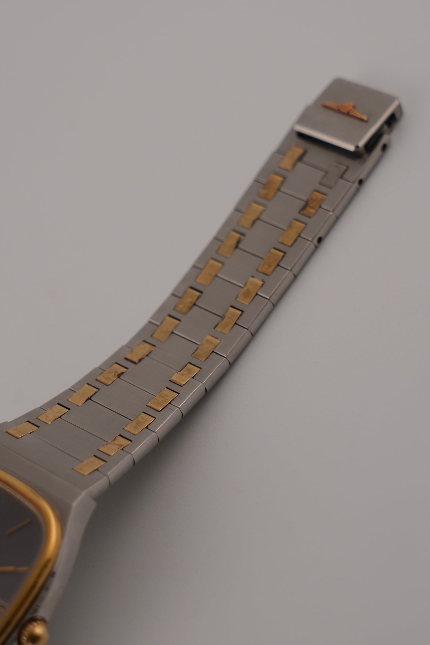 Longines Quartz Date - 950.3683 - Two-tone - Integrated Bracelet