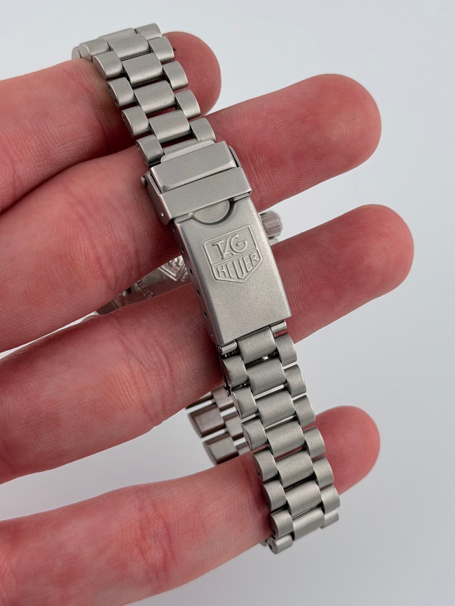 Tag Heuer Professional 200m Quartz Date - 932.215 - Ladies