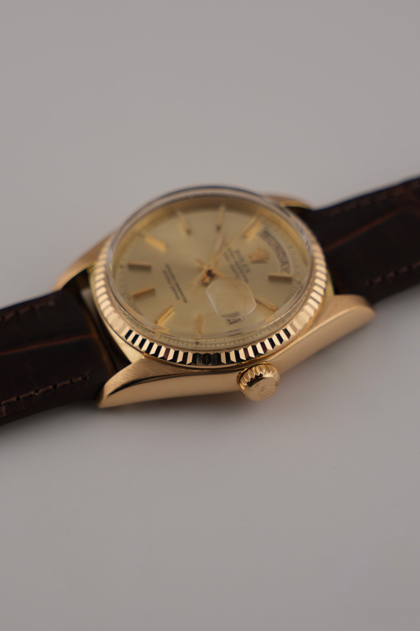 Rolex Oyster Perpetual Day-Date - 1803 Solid 18ct Gold